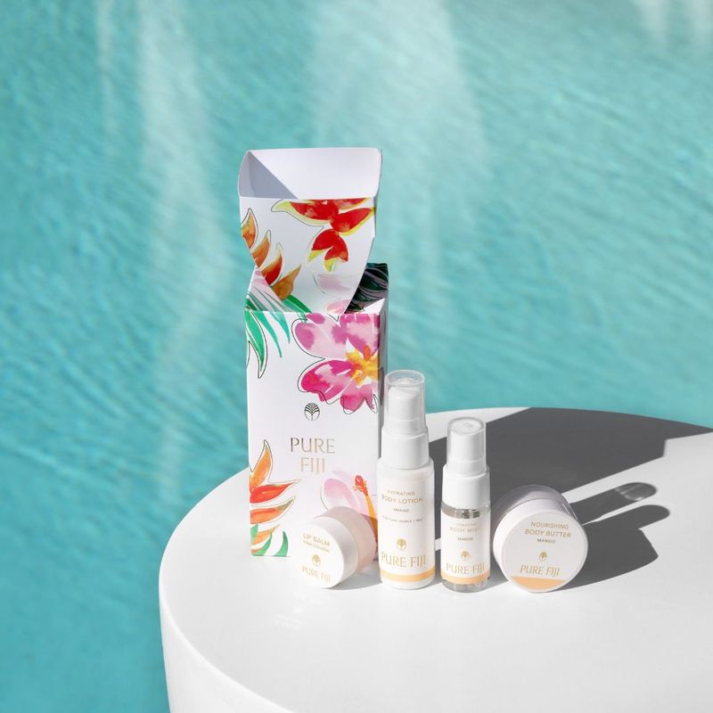 Pure Fiji Christmas Crackers 25 - Coconut